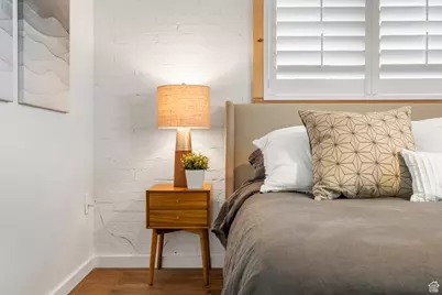 4855 S Bron Breck St, Holladay, UT 84117 - Photo 28