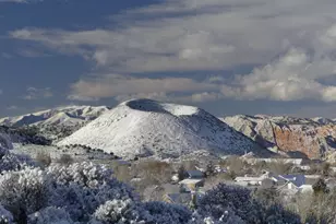 1215 W Emerald Dr, Saint George, UT 84770 - Photo 2