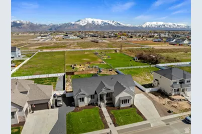 2062 S 4300 W, Taylor, UT 84401 - Photo 58