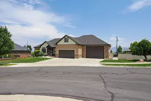 14181 S Hollow Vista Cv W, Herriman, UT 84096 - Photo 2