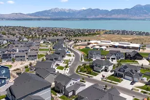 3123 S Hollow Way, Saratoga Springs, UT 84045 - Photo 2