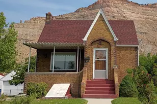 57 C St, Helper, UT 84526 - Photo 2