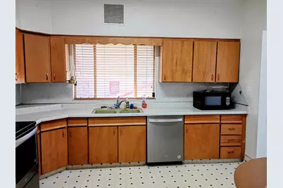 57 C St, Helper, UT 84526 - Photo 12