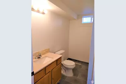 2575 W 4800 S, Roy, UT 84067 - Photo 10