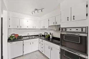 777 E South Temple S, Salt Lake City, UT 84102 - Photo 6