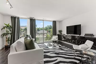 777 E South Temple S #4C, Salt Lake City, UT 84102 - Photo 2