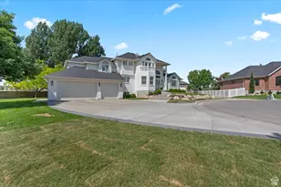 1113 W River Pass Cv S, South Jordan, UT 84095 - Photo 2