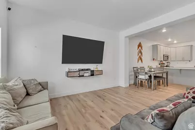 43 N 300 W, Santaquin, UT 84655 - Photo 4