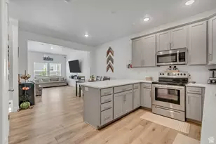 43 N 300 W, Santaquin, UT 84655 - Photo 6