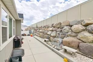 99 N Stone Gate Dr W, Saratoga Springs, UT 84045 - Photo 44