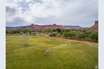 9 Chamisa Ln, Castle Valley, UT 84532 - Photo 28