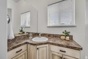 1911 E Deere Valley Dr N, Layton, UT 84040 - Photo 44