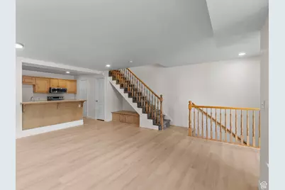 4072 S 300 E #APT 4, Millcreek, UT 84107 - Photo 4