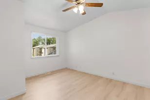 4072 S 300 E, Millcreek, UT 84107 - Photo 12