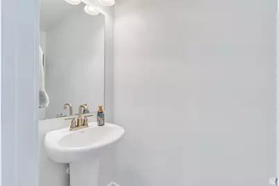 395 E Mt Ellen St, Eagle Mountain, UT 84005 - Photo 14