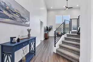 395 E Mt Ellen St, Eagle Mountain, UT 84005 - Photo 4