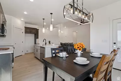 5777 W 4100 S, Hooper, UT 84315 - Photo 8