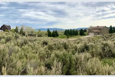 2669 S Nine Iron Cir #106, Garden City, UT 84028 - Photo 2