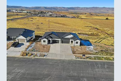 1577 N 200 E, Nephi, UT 84648 - Photo 4
