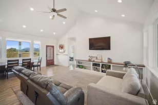 8985 W 27100 N, Portage, UT 84331 - Photo 10
