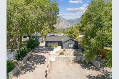 920 W Columbia Ln, Provo, UT 84604 - Photo 2