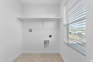 558 N Buffalo Grass Ln, Lindon, UT 84042 - Photo 10