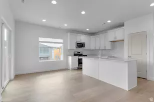 564 N Buffalo Grass Ln, Lindon, UT 84042 - Photo 6