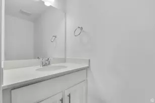 564 N Buffalo Grass Ln, Lindon, UT 84042 - Photo 10