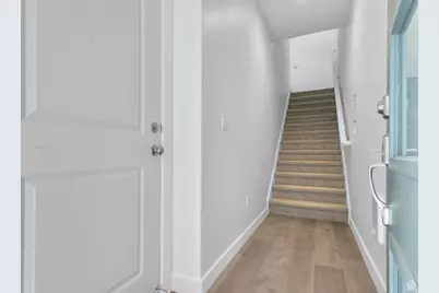 564 N Buffalo Grass Ln #1250, Lindon, UT 84042 - Photo 4