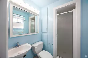 3982 S Saturn Dr E, Holladay, UT 84124 - Photo 12