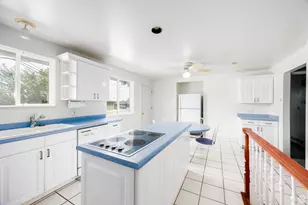 3982 S Saturn Dr E, Holladay, UT 84124 - Photo 4