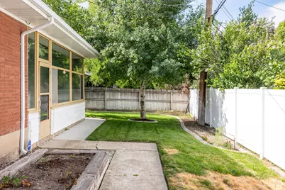3982 S Saturn Dr E, Holladay, UT 84124 - Photo 22