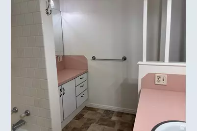 389 W 500 S, Provo, UT 84601 - Photo 22