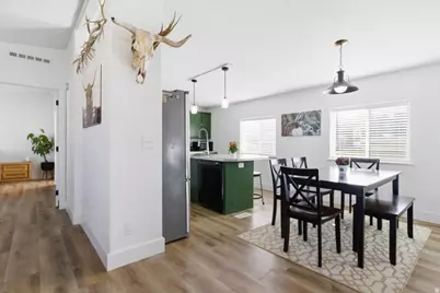 346 E 400 N, Spring City, UT 84662 - Photo 8