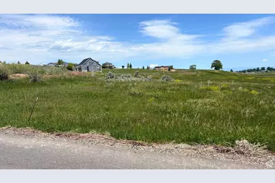 2756 S Country Club Dr #25, Garden City, UT 84028 - Photo 2