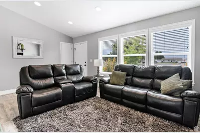 554 W 1000 S, Richfield, UT 84701 - Photo 6