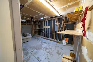 703 N Windsor Cir, Price, UT 84501 - Photo 50