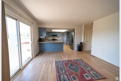 703 N Windsor Cir, Price, UT 84501 - Photo 8