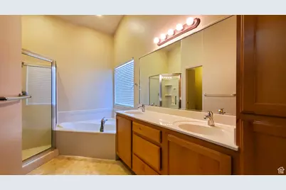 1730 W Stonebridge Dr #25, Saint George, UT 84770 - Photo 32