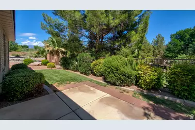 1730 W Stonebridge Dr #25, Saint George, UT 84770 - Photo 16