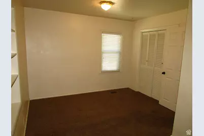 255 W 100 N, Lehi, UT 84043 - Photo 14