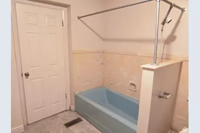 255 W 100 N, Lehi, UT 84043 - Photo 16