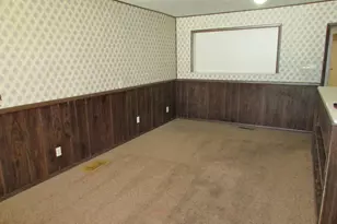 255 W 100 N, Lehi, UT 84043 - Photo 10