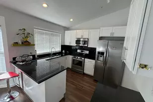 6022 S Park Wood Dr W, Kearns, UT 84118 - Photo 38