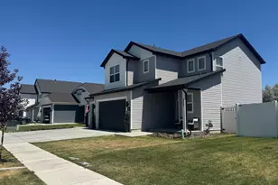 898 N 870 W, Tremonton, UT 84337 - Photo 2