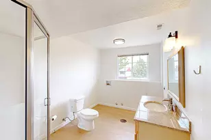 300 E Magellan Ln, Elk Ridge, UT 84651 - Photo 34