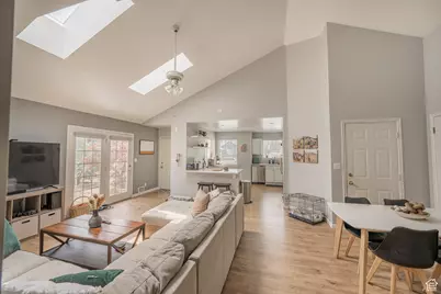 302 W 100 S, Orem, UT 84058 - Photo 10