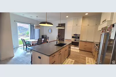 1951 W Cedar Breaks Dr W, Hurricane, UT 84737 - Photo 10