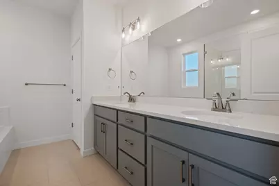 431 S McBride Dr, Grantsville, UT 84029 - Photo 16