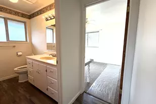 220 S 200 E, Fillmore, UT 84631 - Photo 12